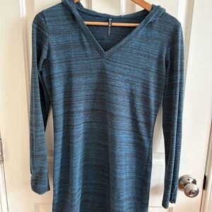 Kuhl Blue Long Sleeve Dress